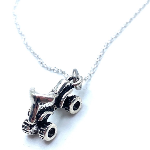 4 Wheeler Necklace - Picture 5 of 5